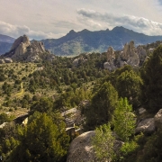 Blustery spring day at Castle Rocks.