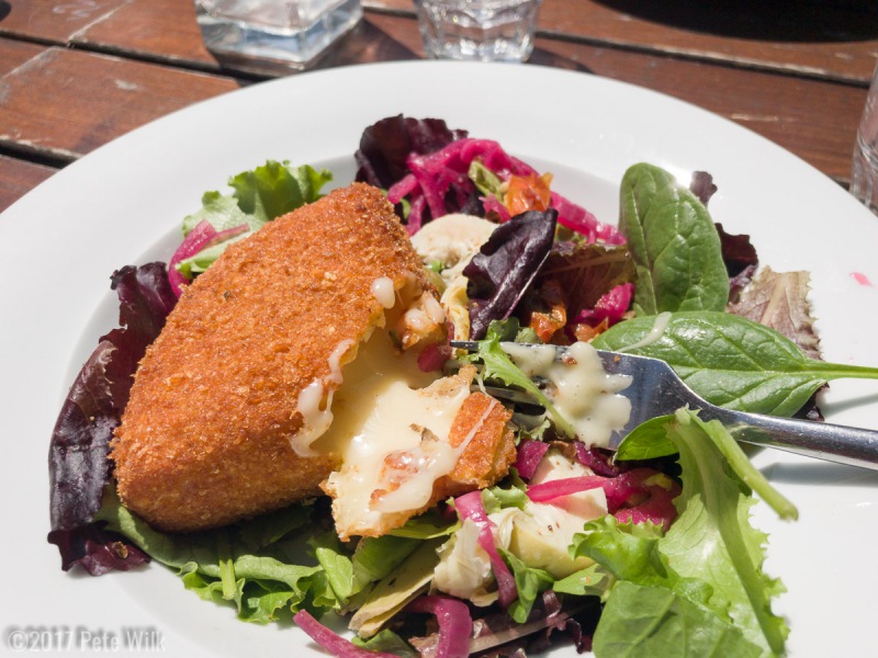 Frenchies like their cheese, even deep fried.  But there's some green things so its healthy.