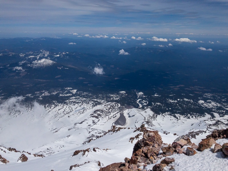 I didn\'t take a panoramic from the top, but the general scale of the other \"mountains\" around is pretty well shown here.  Shasta is considerably higher than anything even close to it.