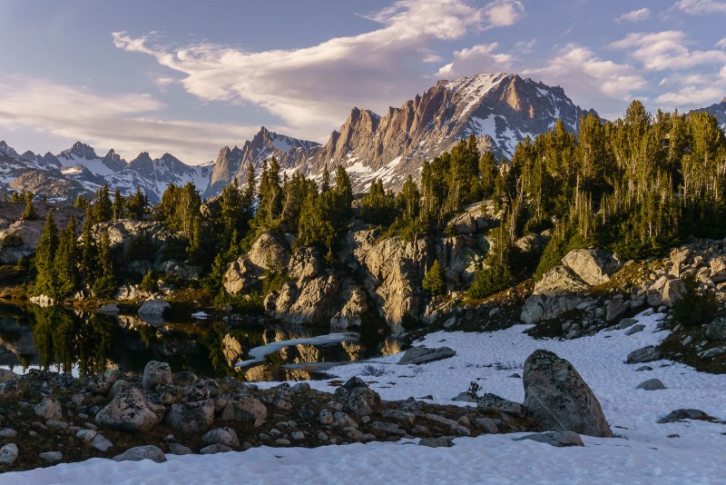 The distances in this area are deceiving.  Freemont Peak here is still a couple hours walk away under good conditions.