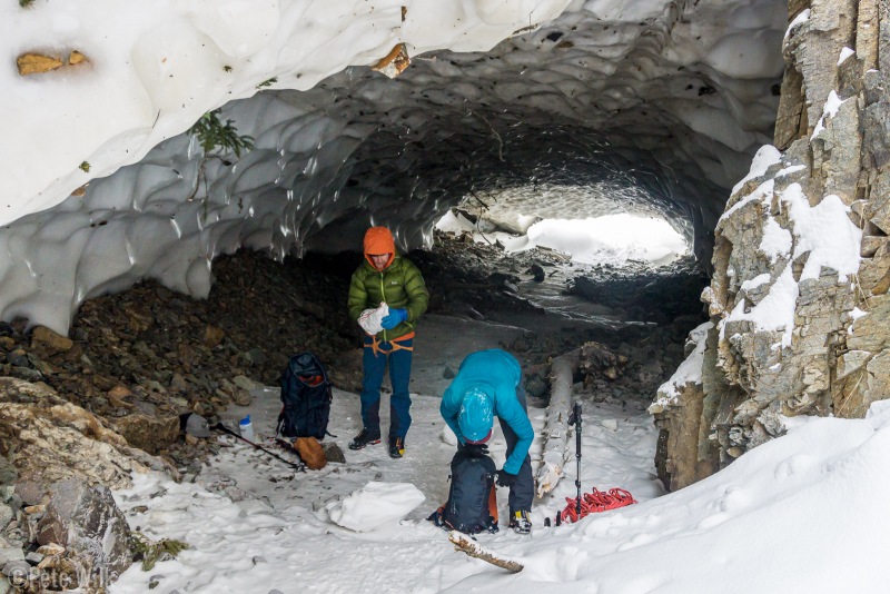 Given the snowy and windy weather these tunnels were a great place to gear up and repack.