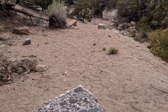 Saturday morning we hiked and explored the canyon with the granite climbing in it. Not far from the end of the road we found this nice arrow someone had made.