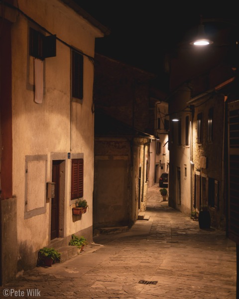 The old town is a maze of little streets barely big enough for a car in most cases.