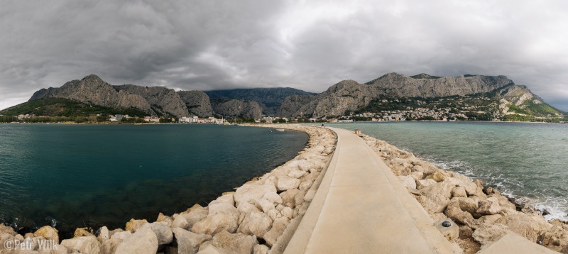 With the weather being a little rainy and very windy we headed out to the tip of the jetty to get a view back into town.  Pretty amazing mix of sea, rocks, and river views.