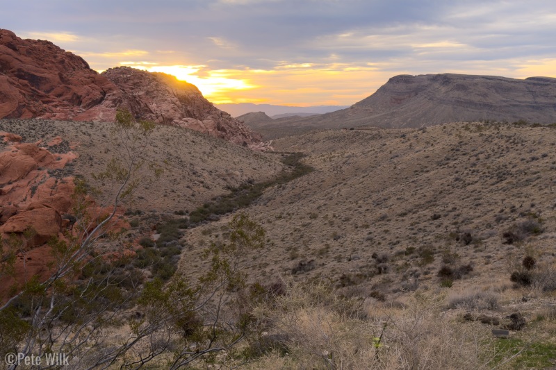 Unfortunately, the weather forecasts predicted rain on Dec 23 and the days following.  We'd planned to stay in Vegas, but decided to crag and then head out.  This was a good idea given the rain that chased us out this day.