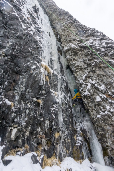 Lauren starting up a mostly ice Thrill is Gone (M4).