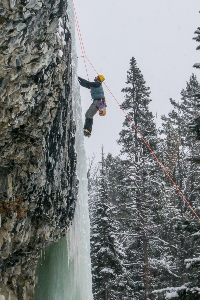 Taking some cheesy poofs for a lap on Bingo World.