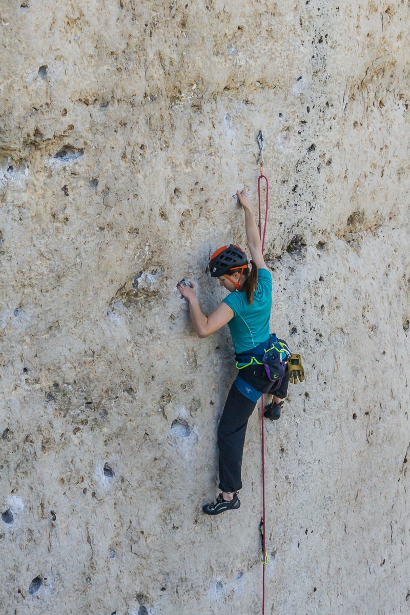 Carly's second go on Zorro (5.11c).